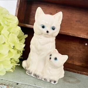 Vintage Chalkware White Cat Kitten Chalk Plaster Figurine Statue Doorstop